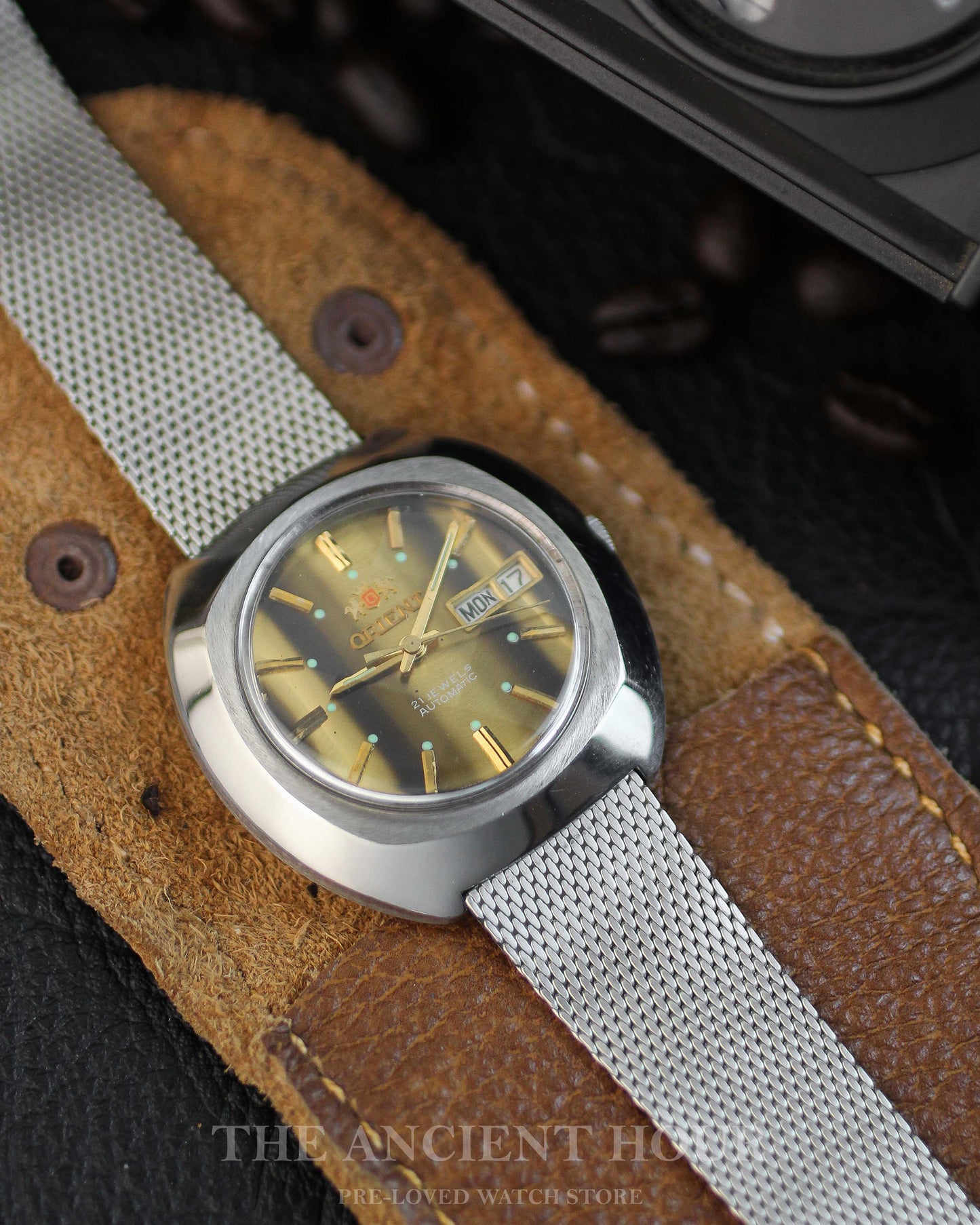 Orient Tiger Eye Dial 3194-6216-038c- 21 Jewels Automatic Watch